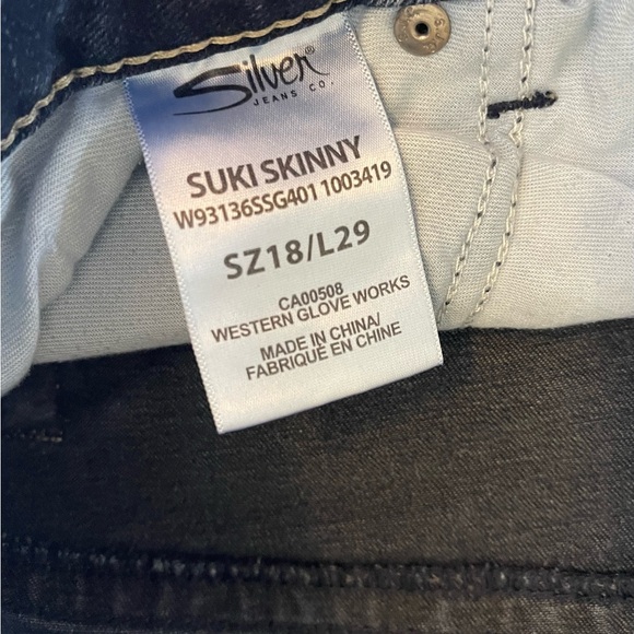 Silver Suki Skinny Jean size 18 waist and 29 long - Picture 5 of 7